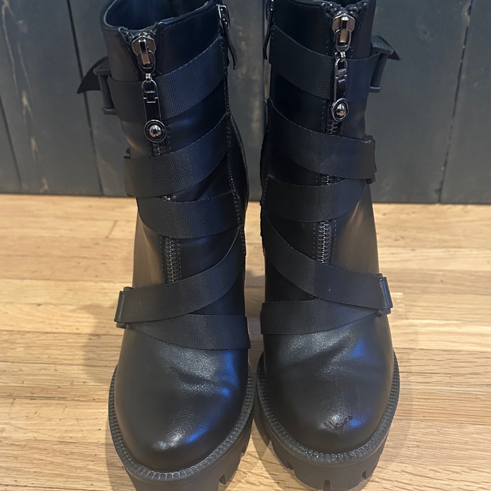🕷️💋💄...Baddies Only Boots - Picture 6 of 10